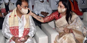 Himanta Biswa Sarma with Wife